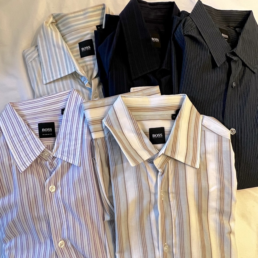 Five mens Hugo Boss Size Medium dress shirts